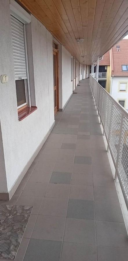 Levendula Apartment Bichișciaba Exterior foto